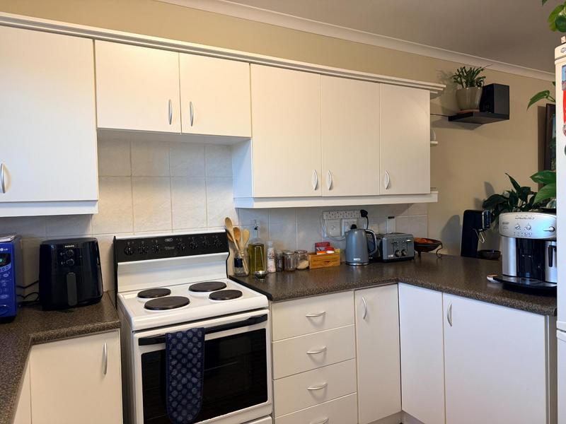 2 Bedroom Property for Sale in Durbanville Western Cape